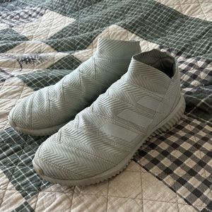 Adidas nemeziz